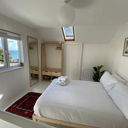 Cheerful One Bedroom Cottage In Mousehole. Exterior foto